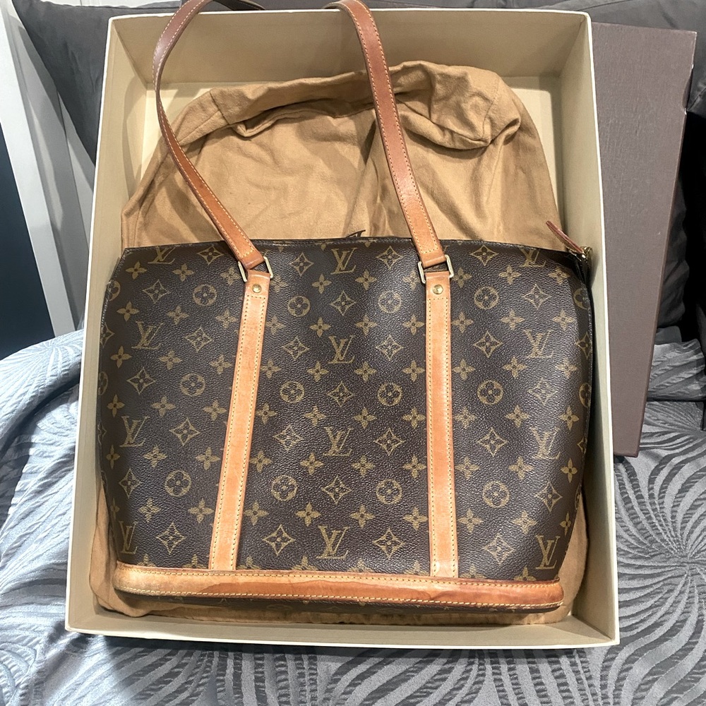 Louis Vuitton Monogram Sac Shopping Tote  922lv95